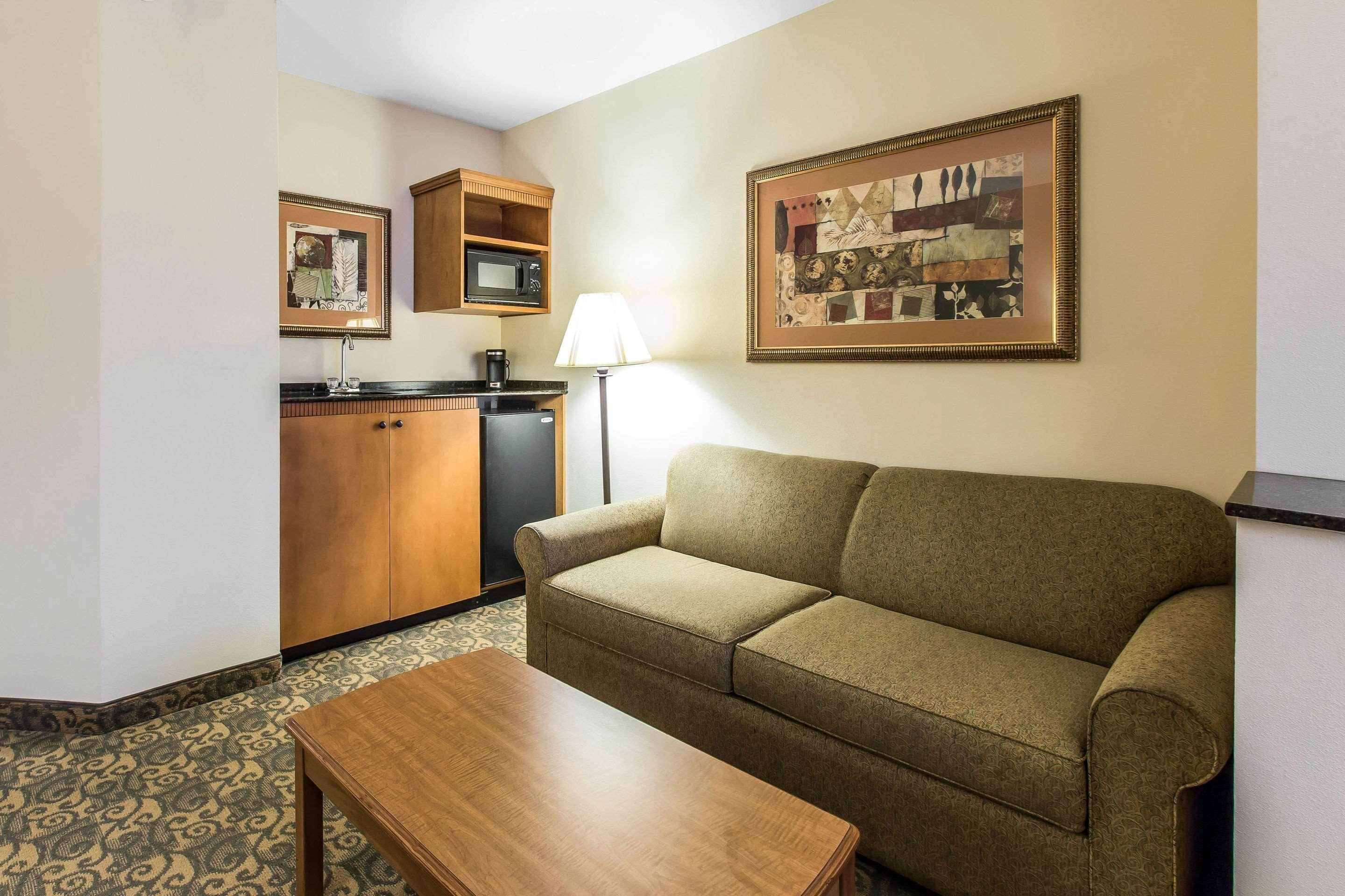 Comfort Inn & Suites Tifton Zewnętrze zdjęcie