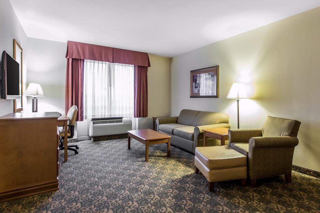 Comfort Inn & Suites Tifton Zewnętrze zdjęcie