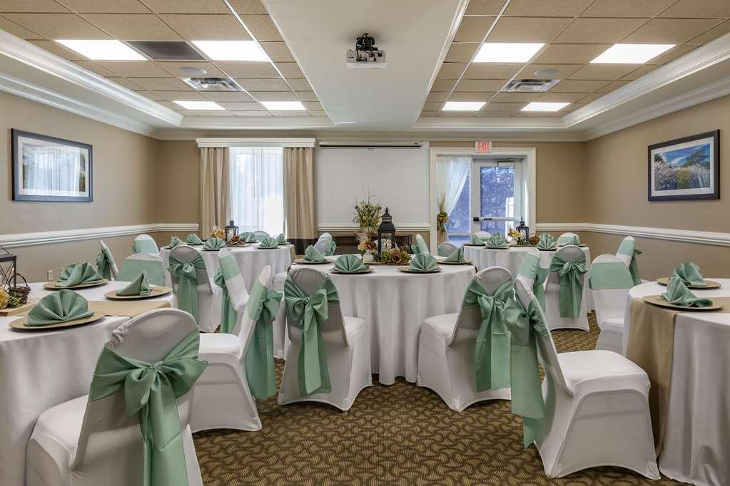 Comfort Inn & Suites Tifton Udogodnienia zdjęcie