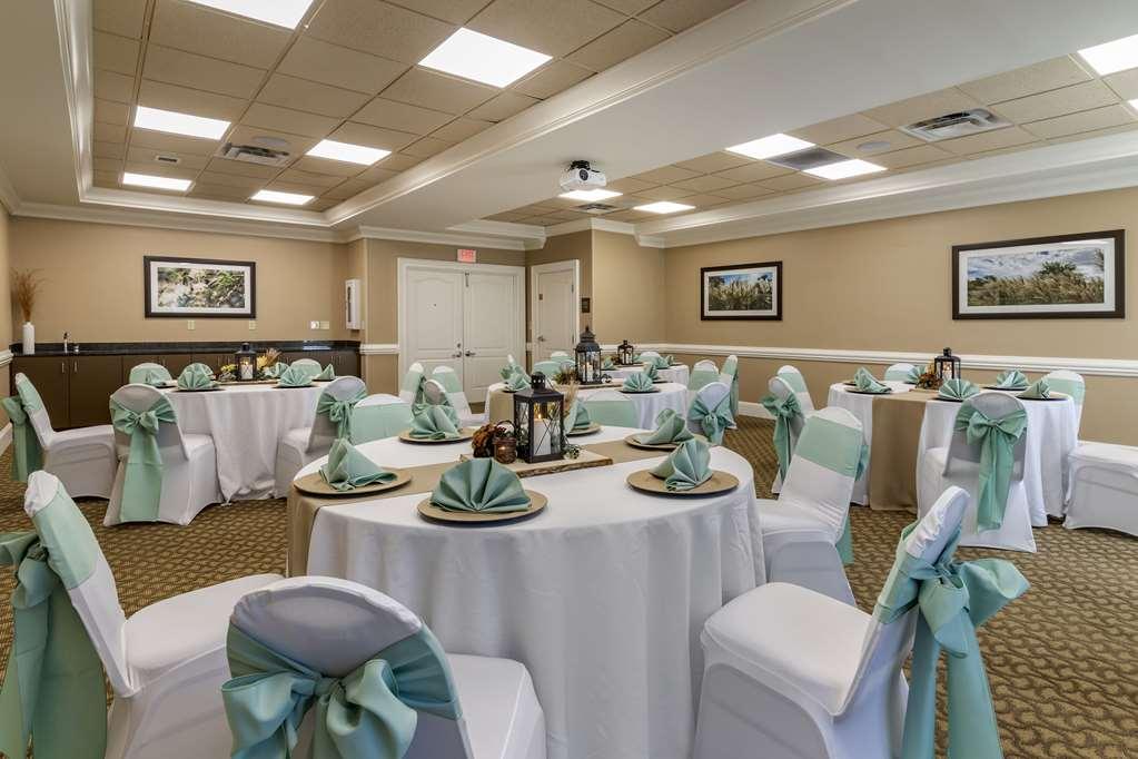 Comfort Inn & Suites Tifton Udogodnienia zdjęcie
