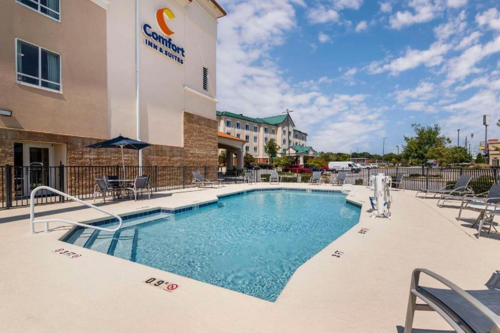 Comfort Inn & Suites Tifton Zewnętrze zdjęcie